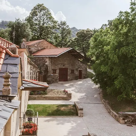 Pazo Da Pena Otel Manzaneda (Ourense)