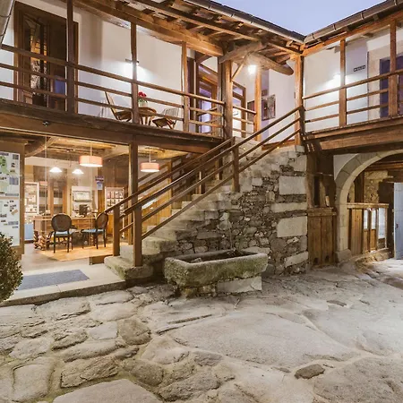 Otel Pazo Da Pena Manzaneda (Ourense)