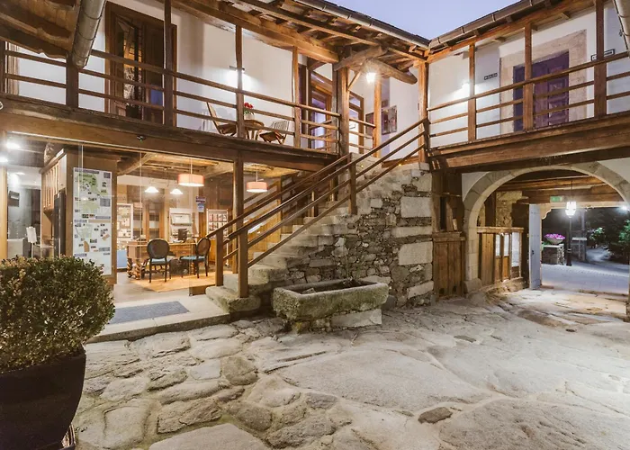 ホテル Pazo Da Pena マンサネーダ